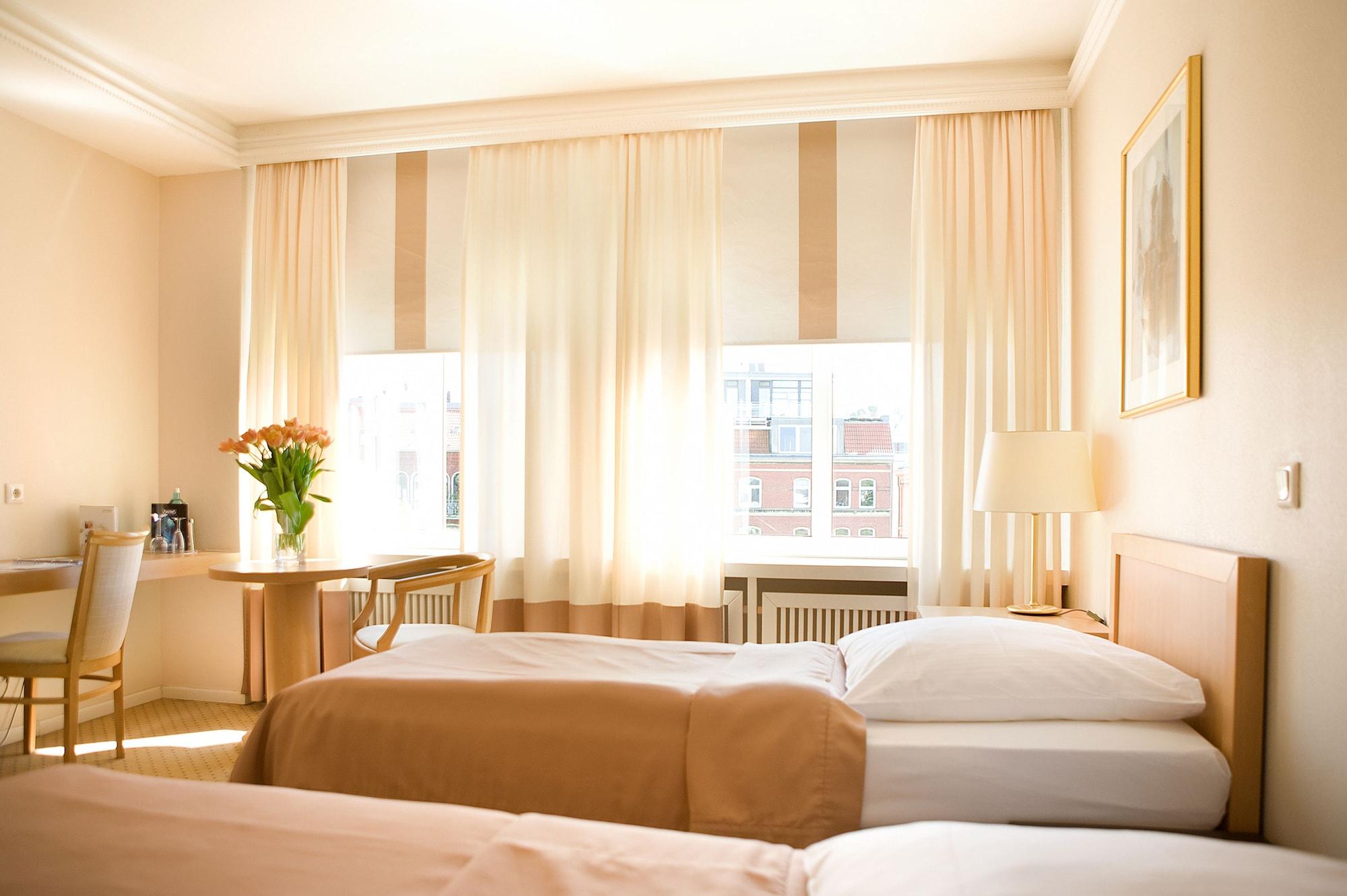 המבורג Relexa Hotel Bellevue An Der Alster מראה חיצוני תמונה