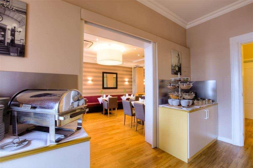 המבורג Relexa Hotel Bellevue An Der Alster מסעדה תמונה