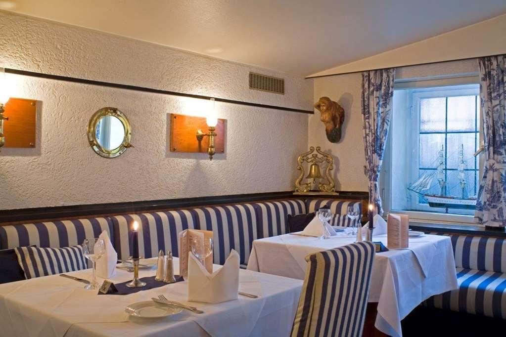 המבורג Relexa Hotel Bellevue An Der Alster מסעדה תמונה